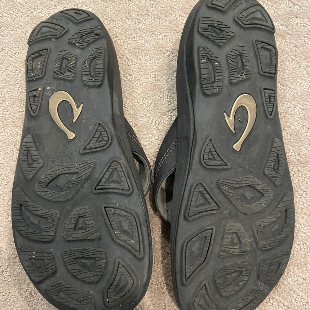 OluKai Sandals/Flip Flops Kipi beach sandals